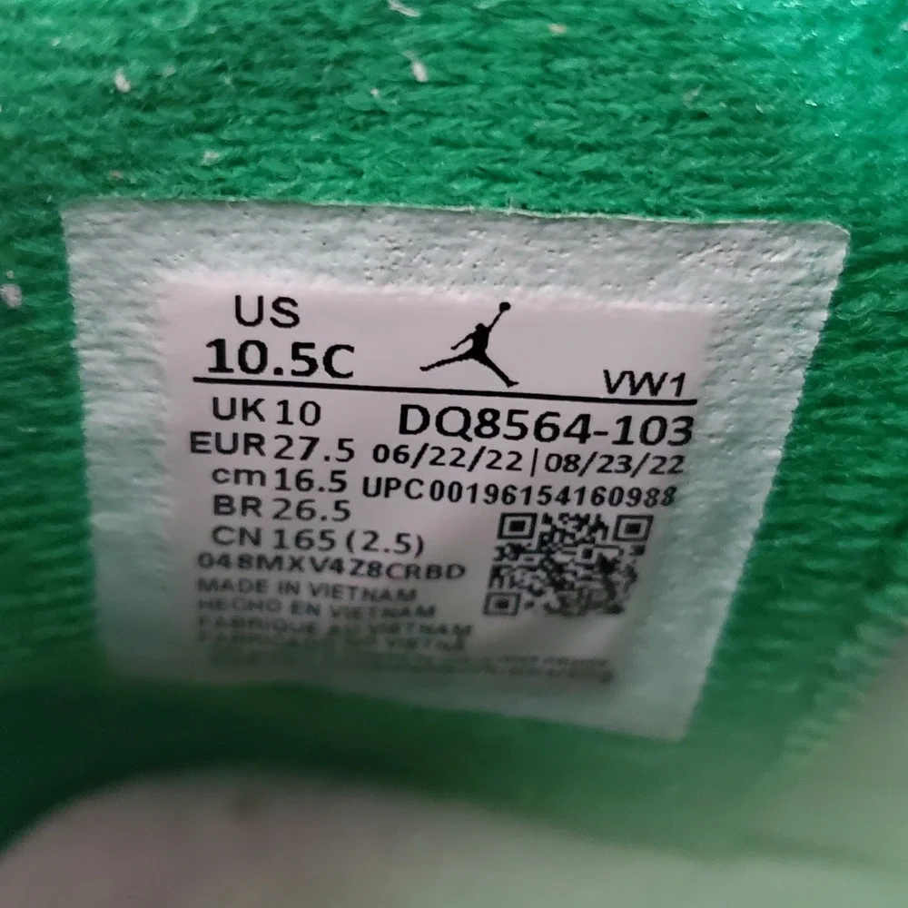 Nike Air Jordan 2 Retro Shoes Toddler 10.5C White Green Sneakers DQ8564-103